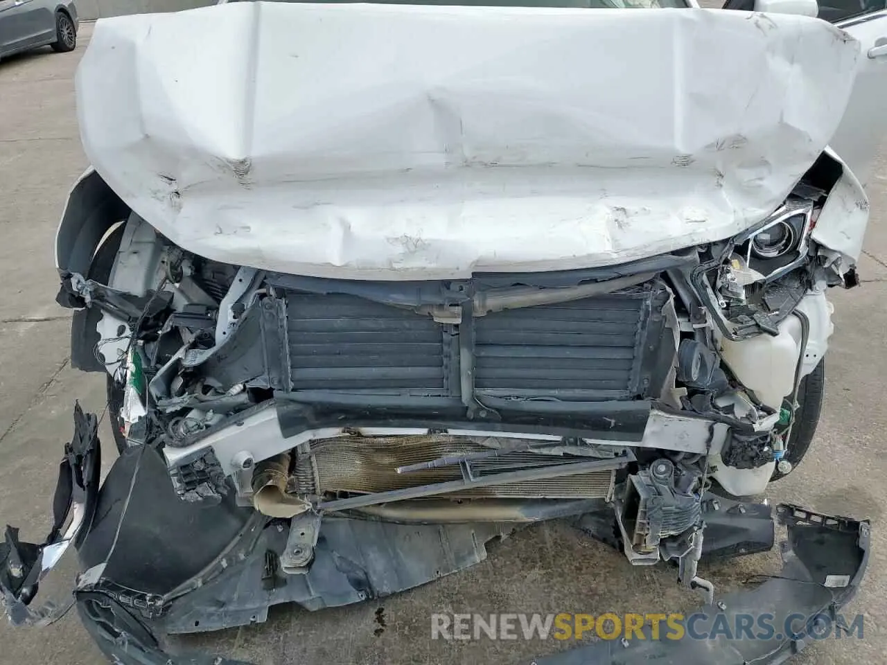 12 Photograph of a damaged car 2GNAXKEV6K6183485 CHEVROLET EQUINOX 2019