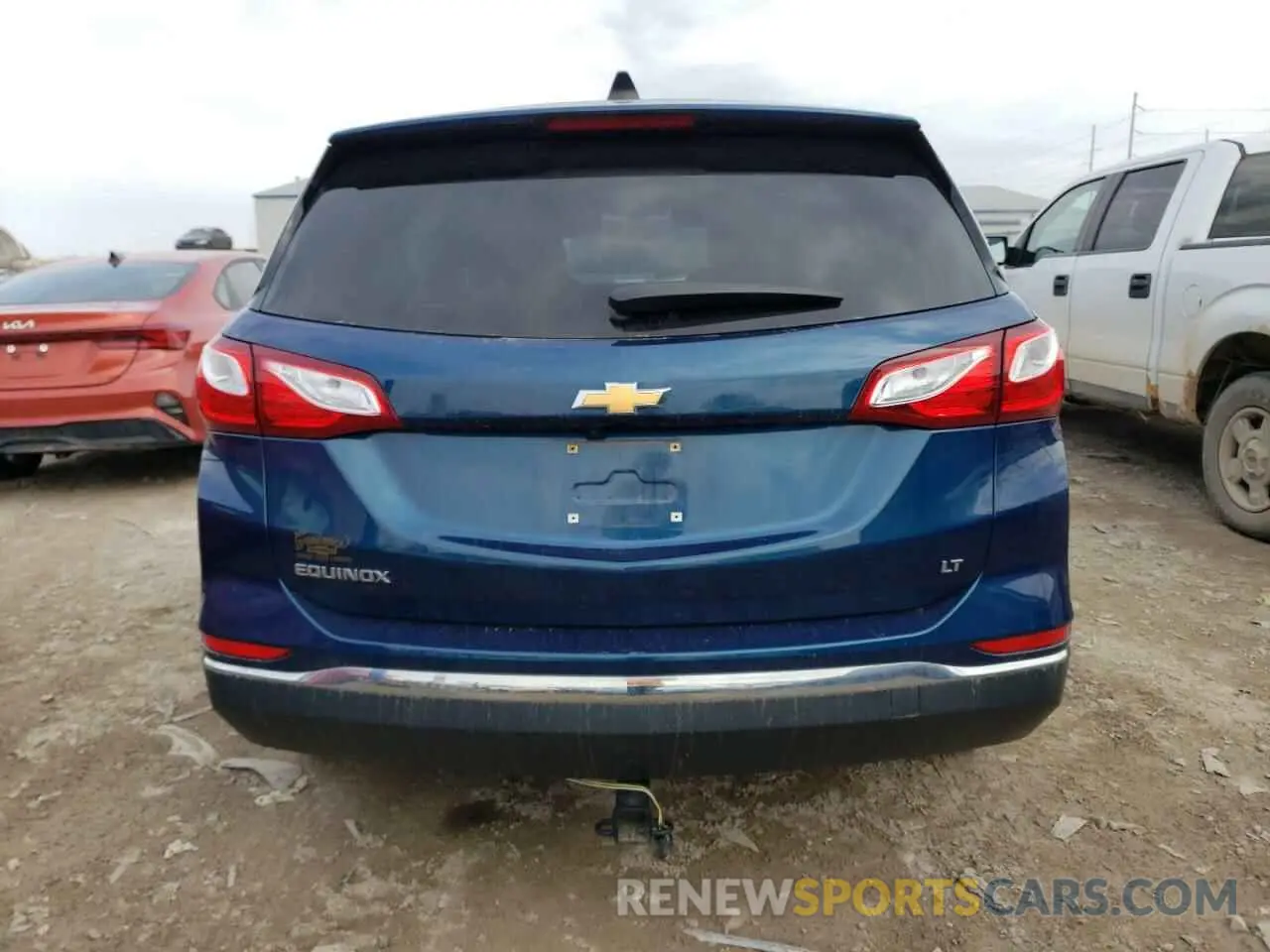 6 Photograph of a damaged car 2GNAXKEV6K6196673 CHEVROLET EQUINOX 2019