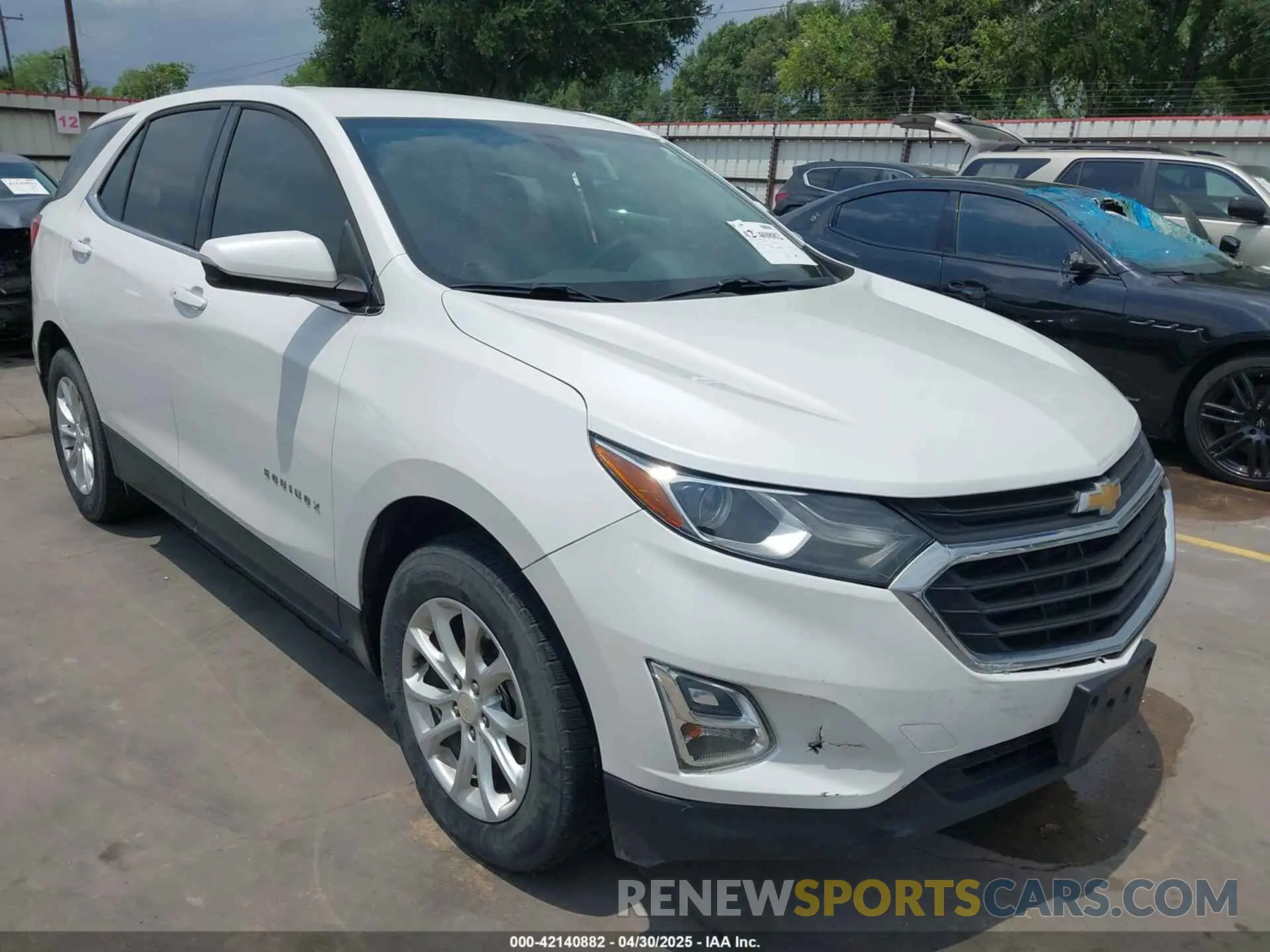1 Photograph of a damaged car 2GNAXKEV6K6255642 CHEVROLET EQUINOX 2019