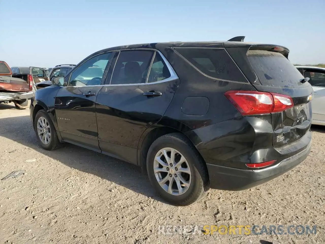 2 Photograph of a damaged car 2GNAXKEV6K6256449 CHEVROLET EQUINOX 2019