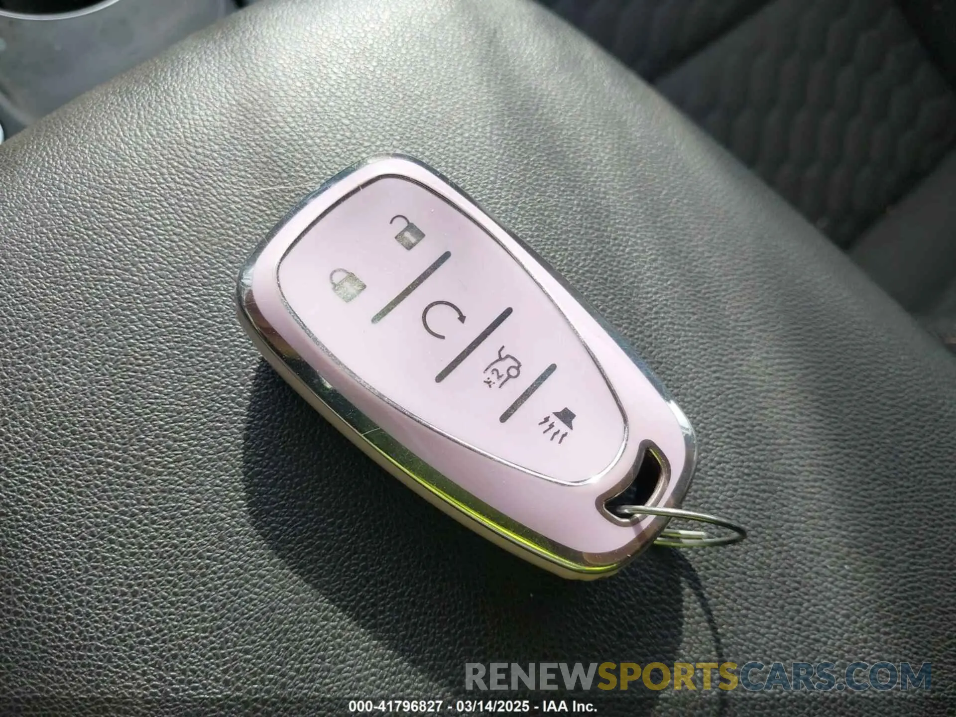 11 Photograph of a damaged car 2GNAXKEV6K6267029 CHEVROLET EQUINOX 2019
