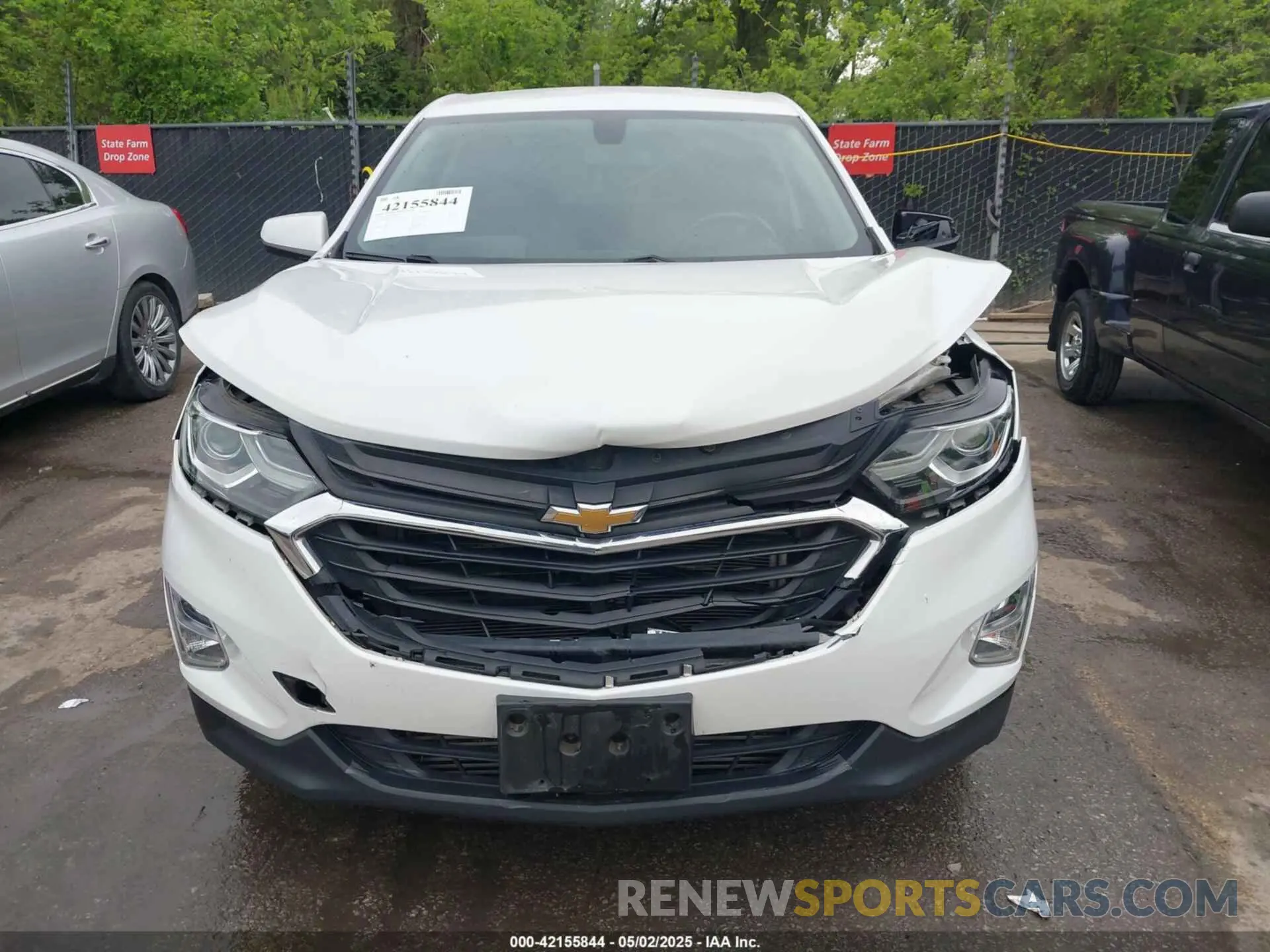 12 Photograph of a damaged car 2GNAXKEV6K6292142 CHEVROLET EQUINOX 2019