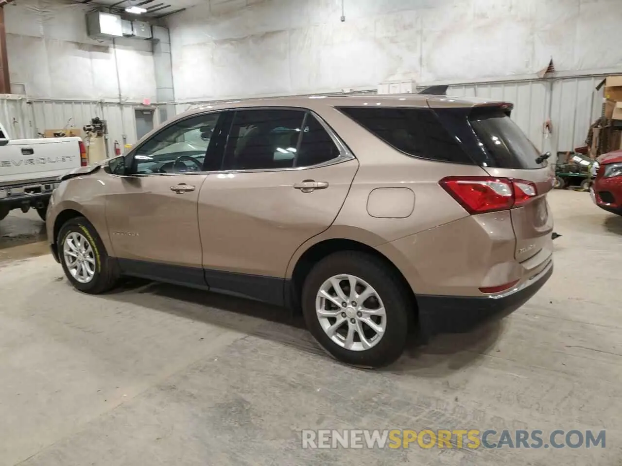 2 Photograph of a damaged car 2GNAXKEV7K6169952 CHEVROLET EQUINOX 2019