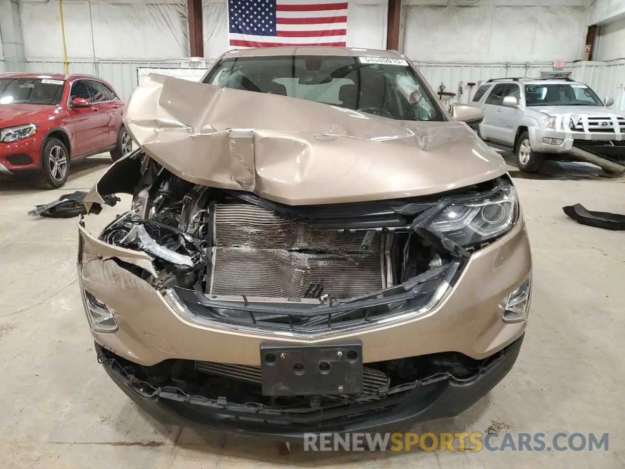 5 Photograph of a damaged car 2GNAXKEV7K6169952 CHEVROLET EQUINOX 2019