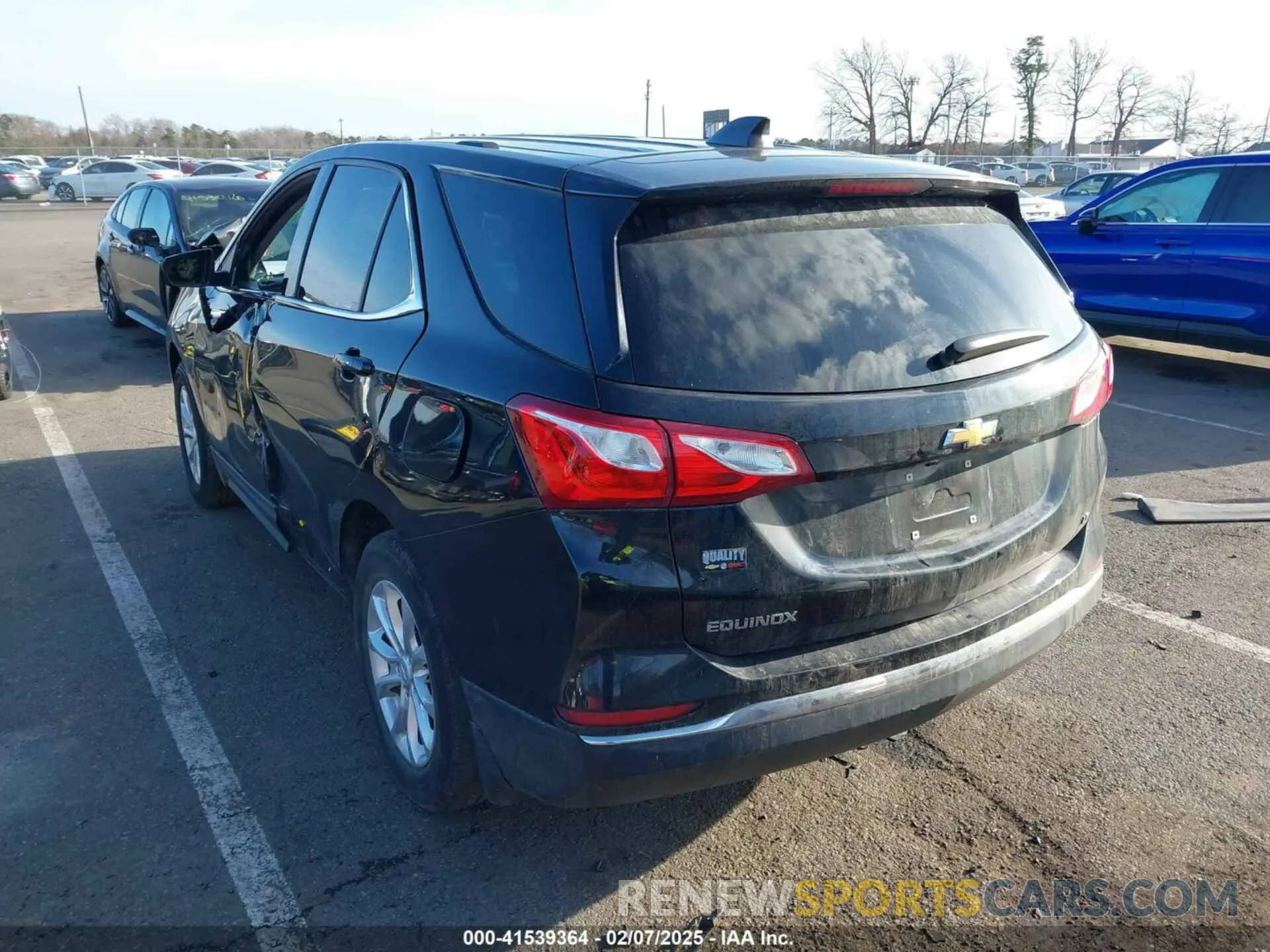 3 Photograph of a damaged car 2GNAXKEV7K6176173 CHEVROLET EQUINOX 2019