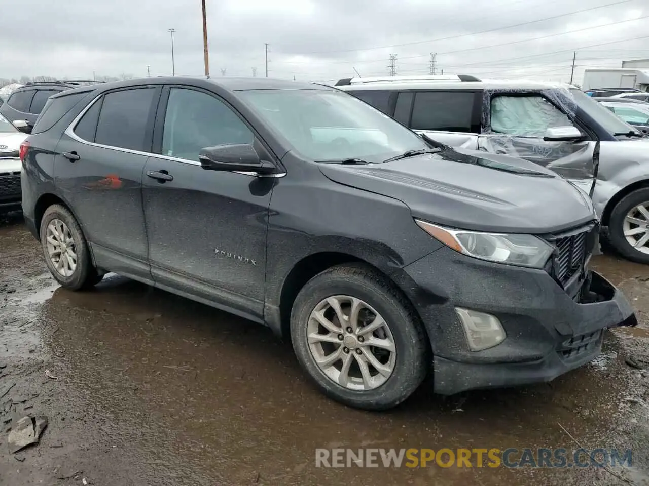 4 Photograph of a damaged car 2GNAXKEV7K6182233 CHEVROLET EQUINOX 2019