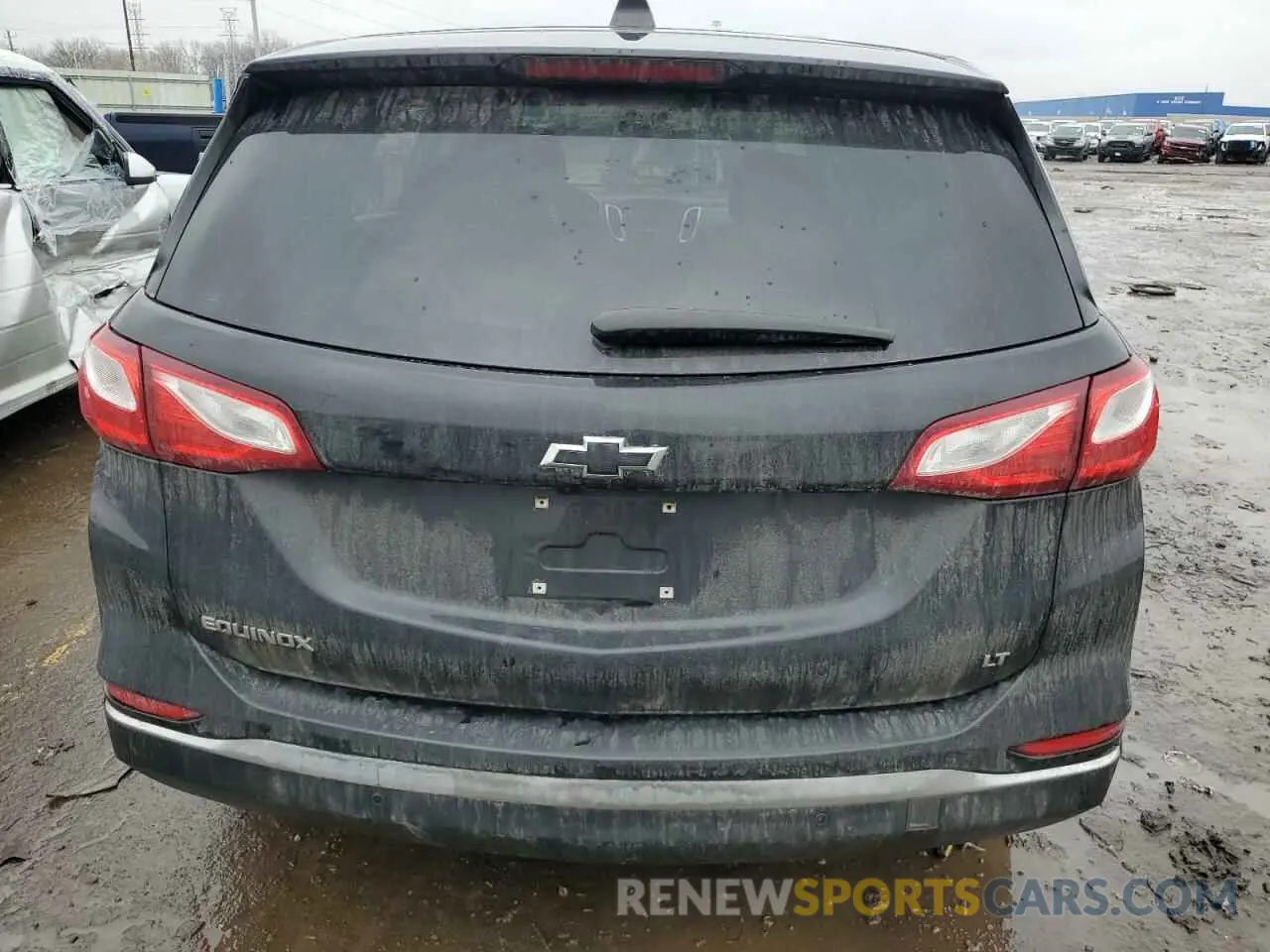 6 Photograph of a damaged car 2GNAXKEV7K6182233 CHEVROLET EQUINOX 2019