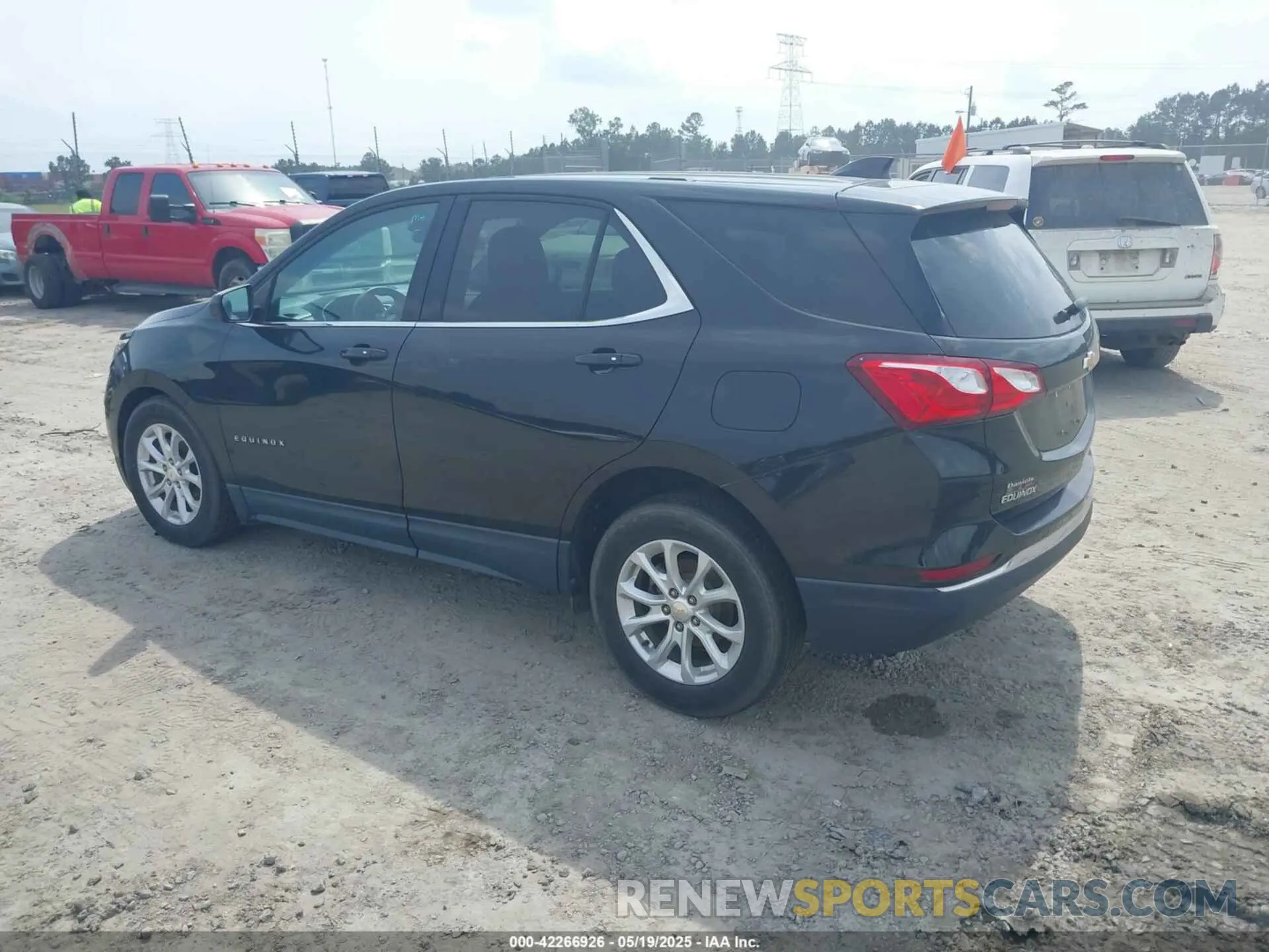 3 Photograph of a damaged car 2GNAXKEV7K6272787 CHEVROLET EQUINOX 2019