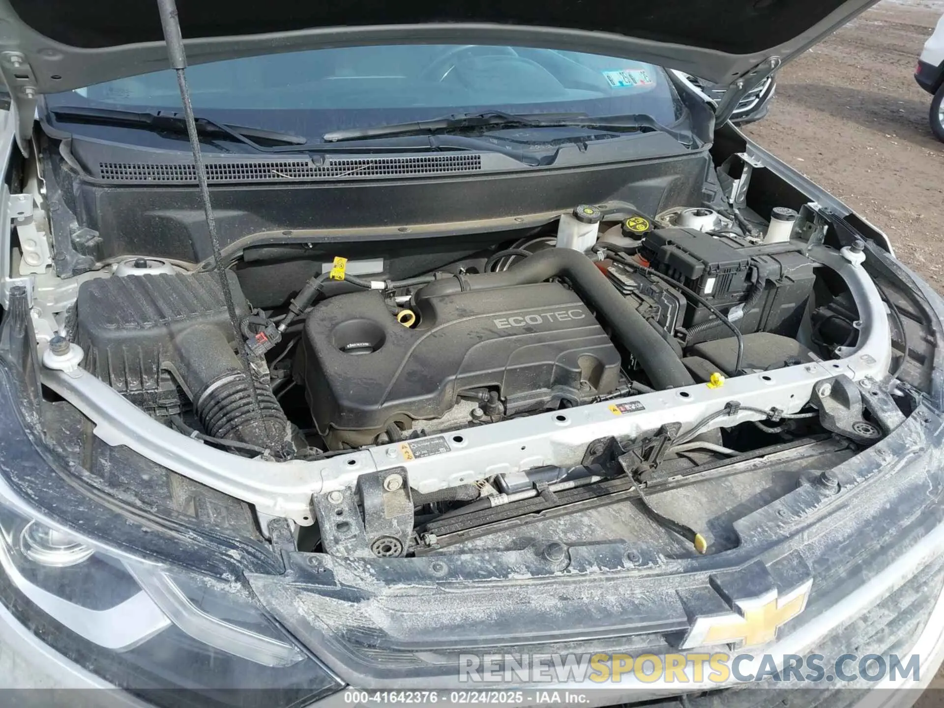 10 Photograph of a damaged car 2GNAXKEV8K6110828 CHEVROLET EQUINOX 2019