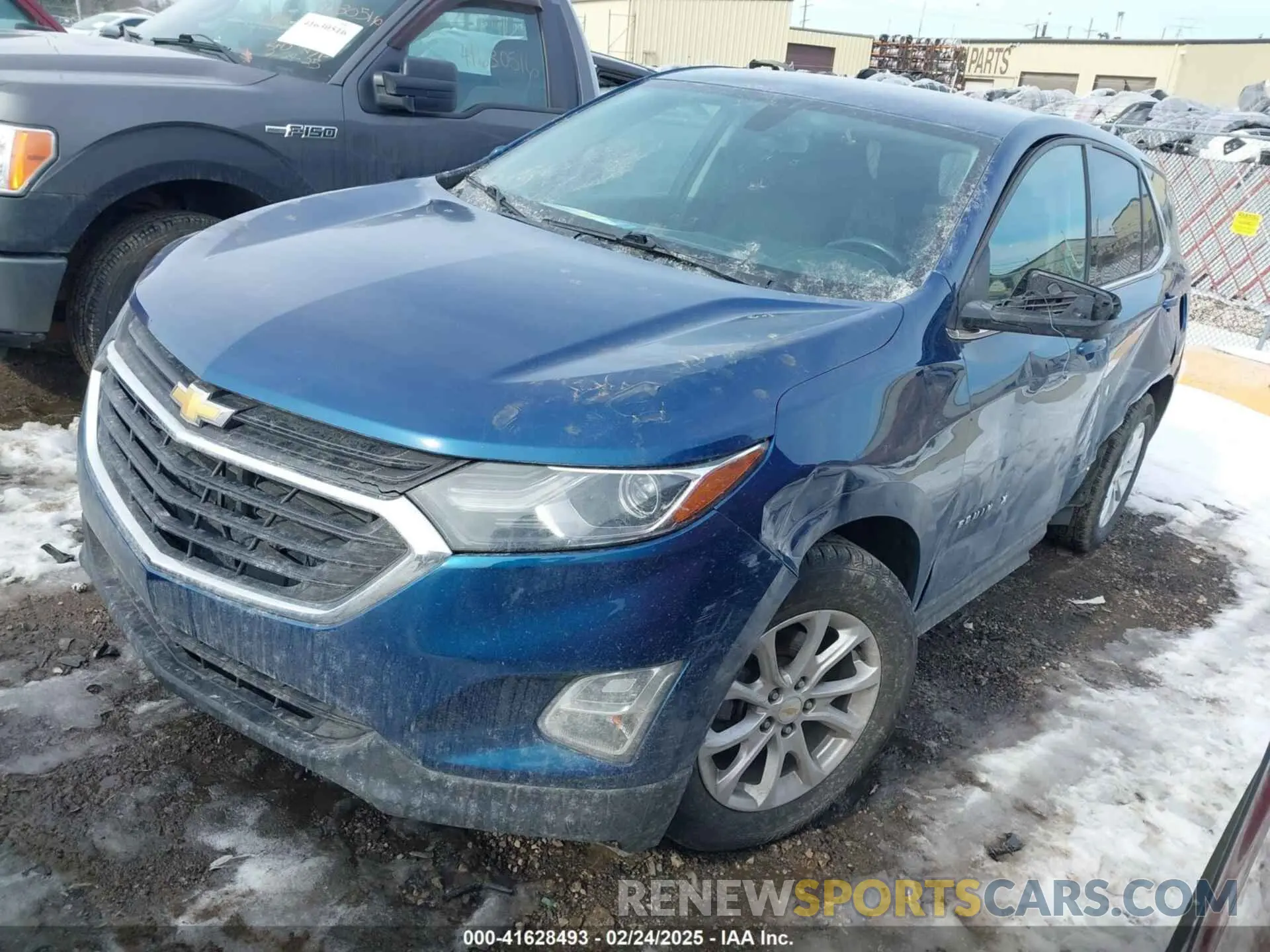 2 Photograph of a damaged car 2GNAXKEV8K6111378 CHEVROLET EQUINOX 2019