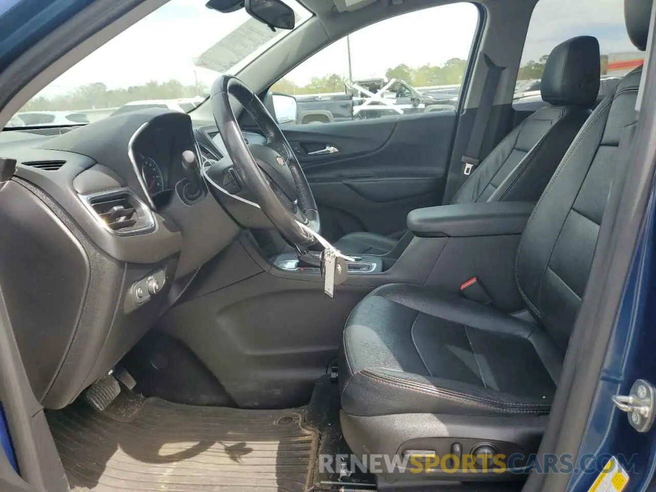 7 Photograph of a damaged car 2GNAXKEV8K6123272 CHEVROLET EQUINOX 2019