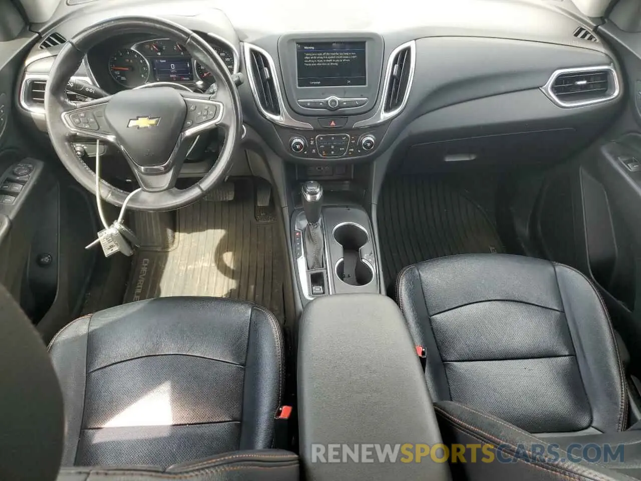8 Photograph of a damaged car 2GNAXKEV8K6123272 CHEVROLET EQUINOX 2019