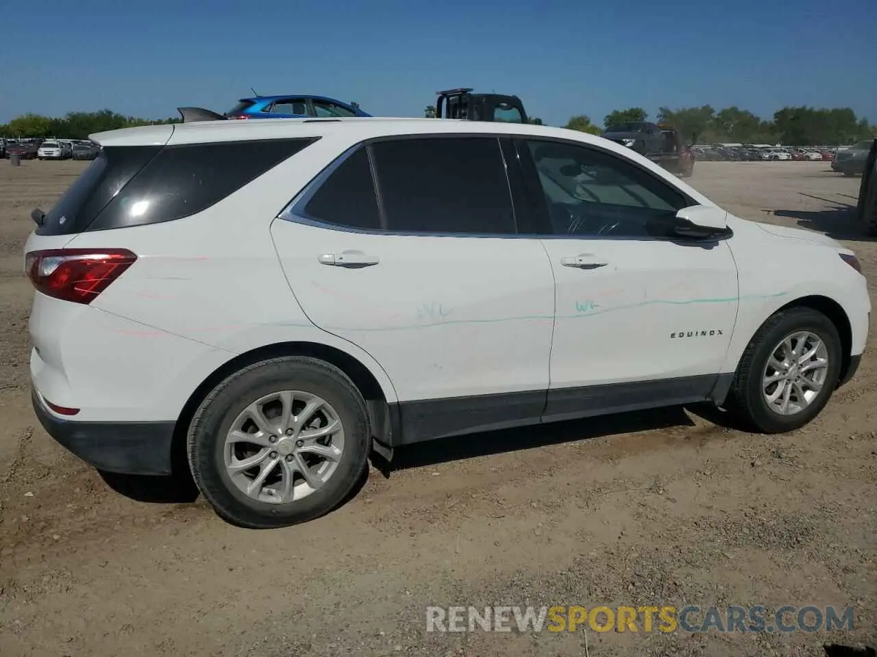 3 Photograph of a damaged car 2GNAXKEV8K6128729 CHEVROLET EQUINOX 2019