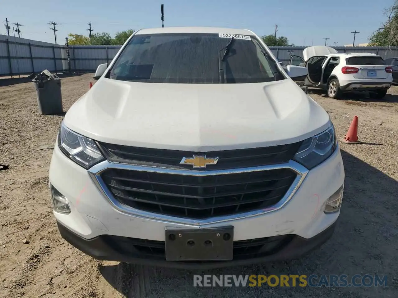 5 Photograph of a damaged car 2GNAXKEV8K6128729 CHEVROLET EQUINOX 2019
