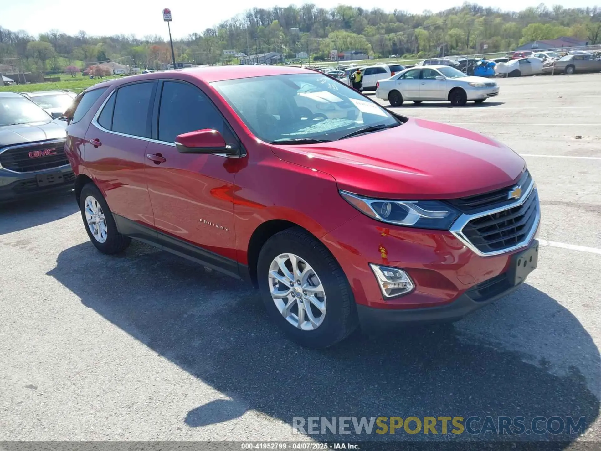 1 Photograph of a damaged car 2GNAXKEV8K6149676 CHEVROLET EQUINOX 2019