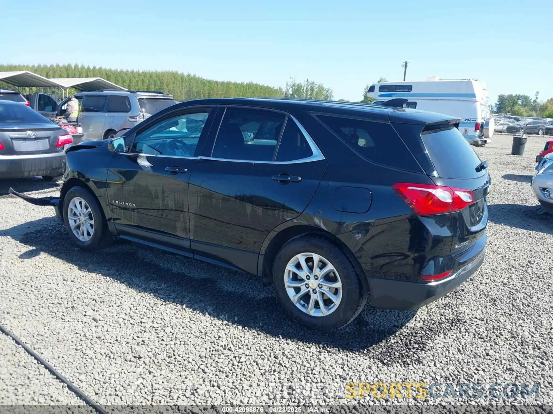 3 Photograph of a damaged car 2GNAXKEV8K6163335 CHEVROLET EQUINOX 2019