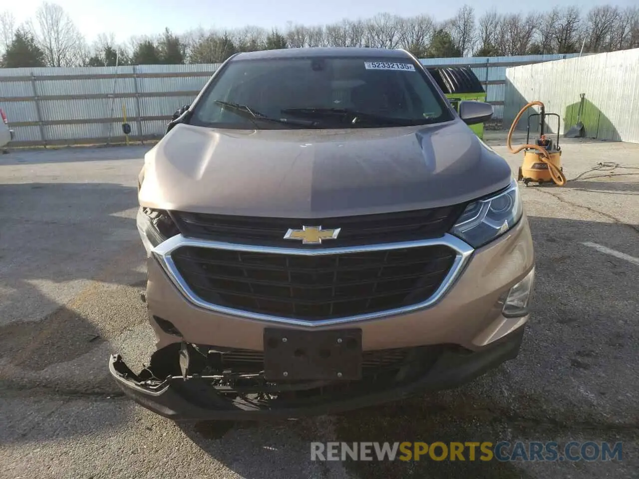 5 Photograph of a damaged car 2GNAXKEV8K6203400 CHEVROLET EQUINOX 2019