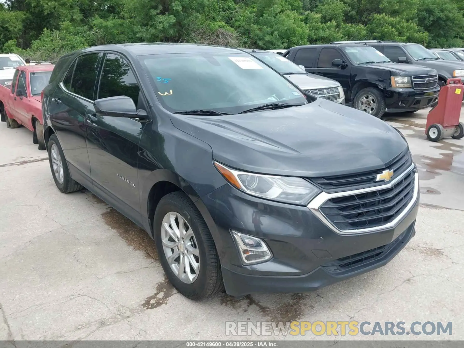 1 Photograph of a damaged car 2GNAXKEV9K6130490 CHEVROLET EQUINOX 2019
