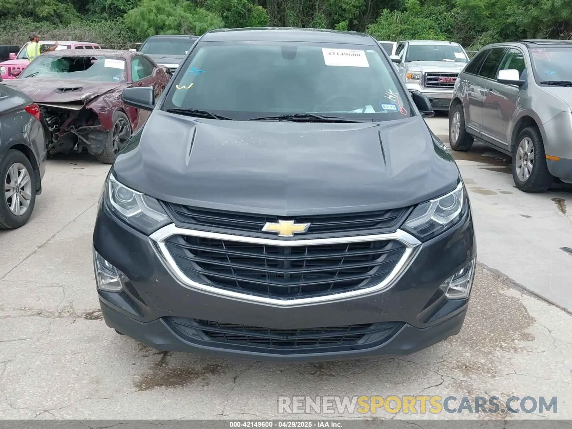 12 Photograph of a damaged car 2GNAXKEV9K6130490 CHEVROLET EQUINOX 2019