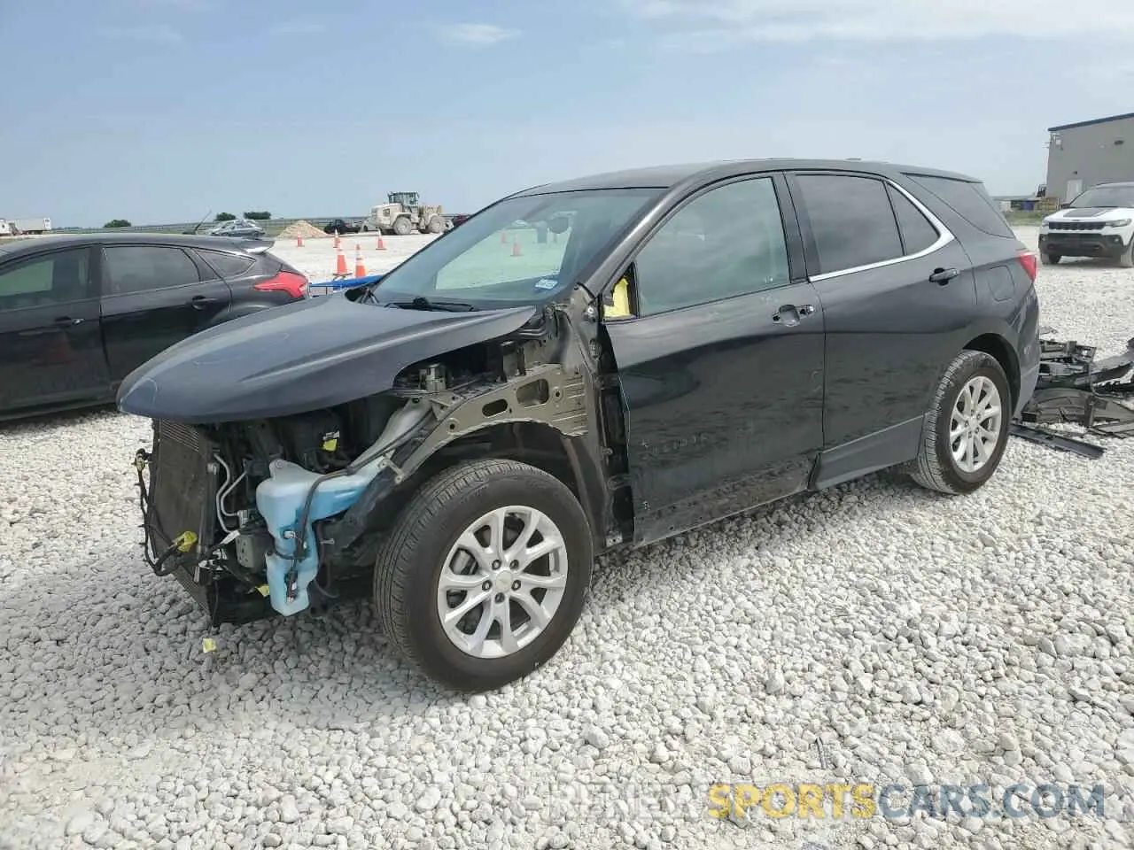 1 Photograph of a damaged car 2GNAXKEV9K6132482 CHEVROLET EQUINOX 2019