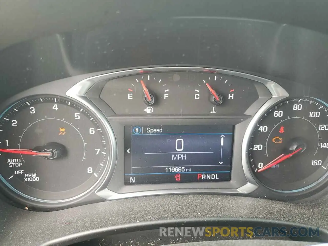 9 Photograph of a damaged car 2GNAXKEV9K6132482 CHEVROLET EQUINOX 2019