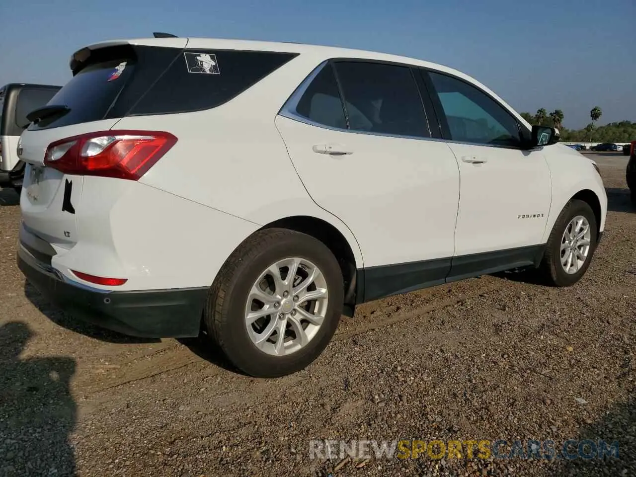 3 Photograph of a damaged car 2GNAXKEV9K6150044 CHEVROLET EQUINOX 2019