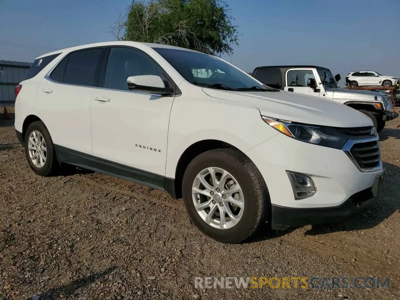 4 Photograph of a damaged car 2GNAXKEV9K6150044 CHEVROLET EQUINOX 2019