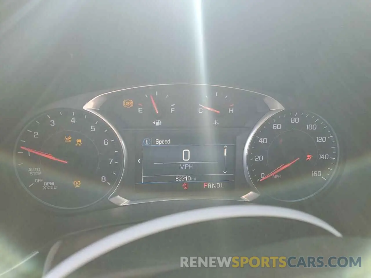 9 Photograph of a damaged car 2GNAXKEV9K6173064 CHEVROLET EQUINOX 2019