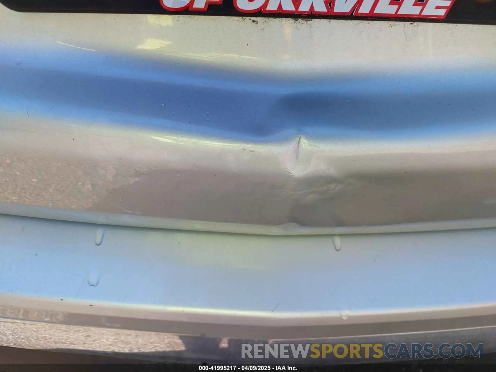 19 Photograph of a damaged car 2GNAXKEV9K6197087 CHEVROLET EQUINOX 2019