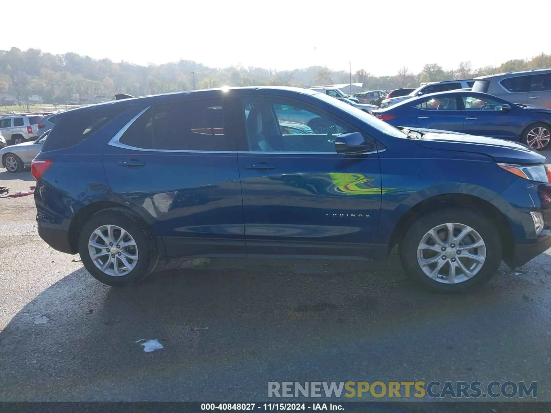13 Photograph of a damaged car 2GNAXKEV9K6205320 CHEVROLET EQUINOX 2019