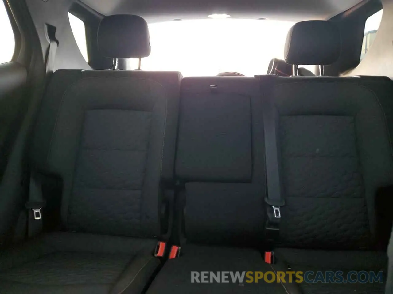 10 Photograph of a damaged car 2GNAXKEV9K6208377 CHEVROLET EQUINOX 2019