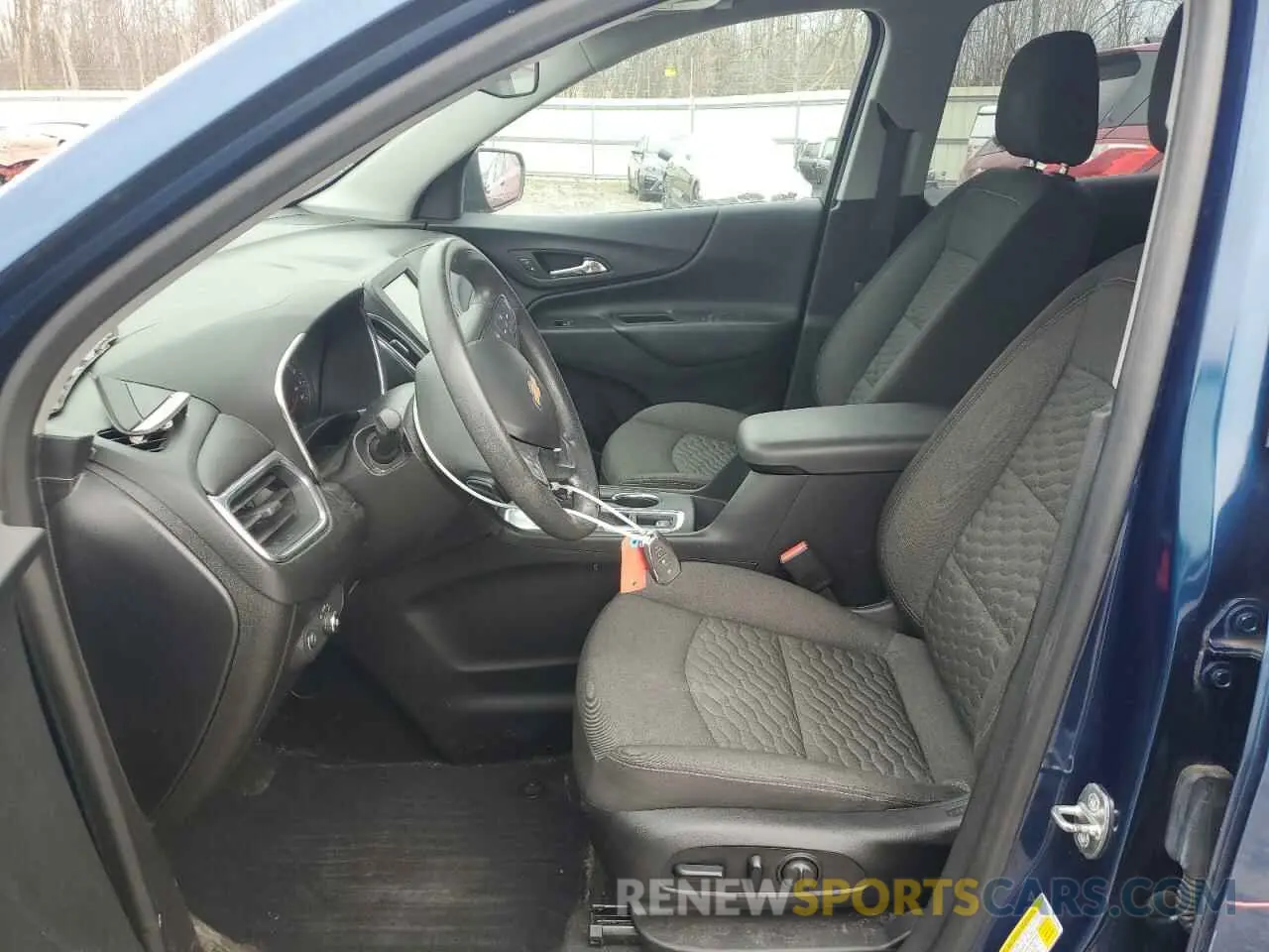 7 Photograph of a damaged car 2GNAXKEV9K6214549 CHEVROLET EQUINOX 2019
