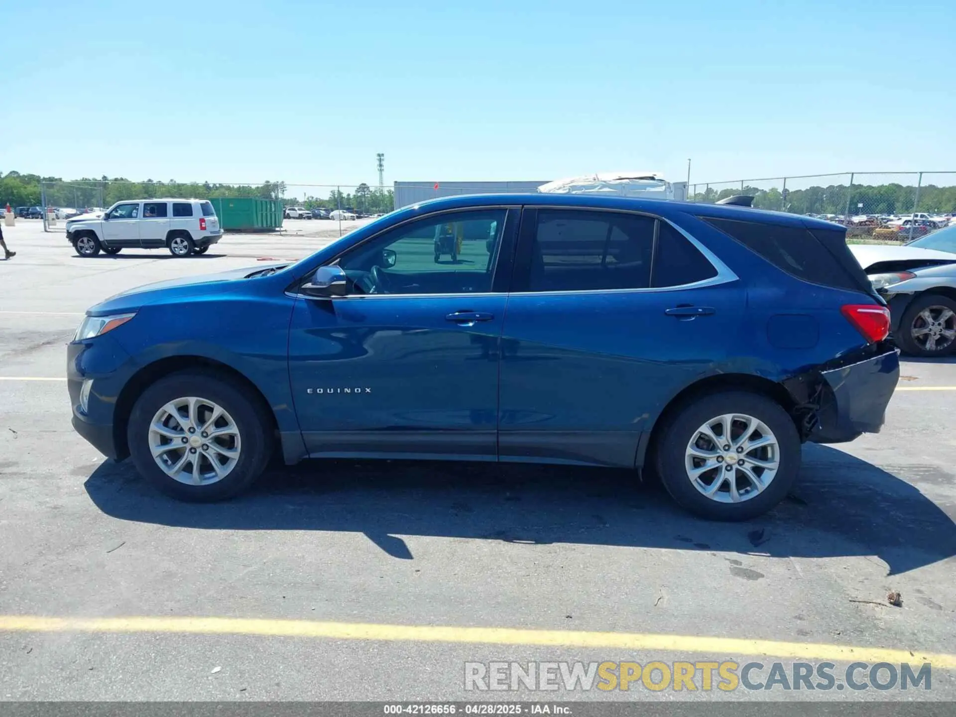 14 Photograph of a damaged car 2GNAXKEV9K6236308 CHEVROLET EQUINOX 2019