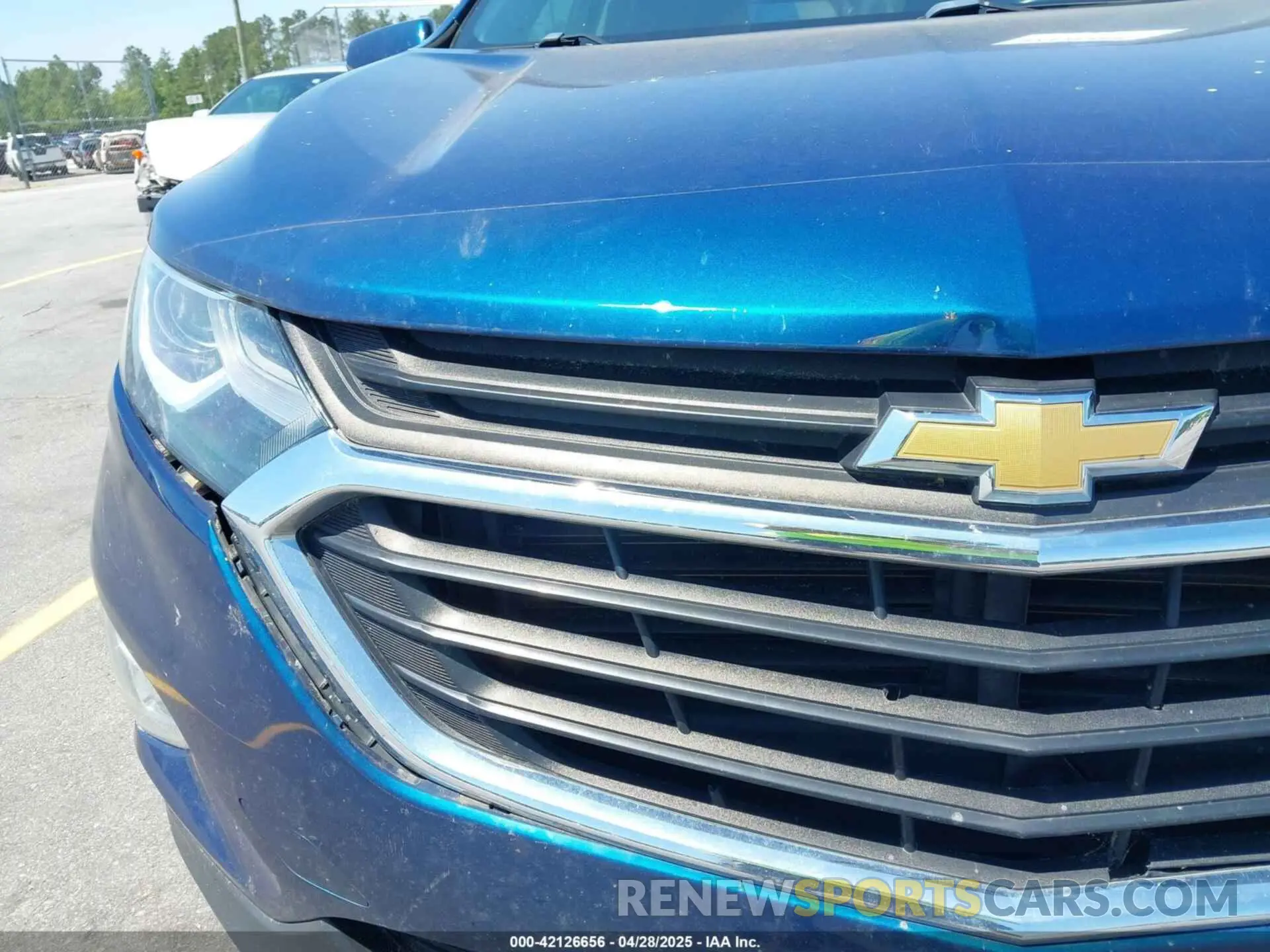 17 Photograph of a damaged car 2GNAXKEV9K6236308 CHEVROLET EQUINOX 2019