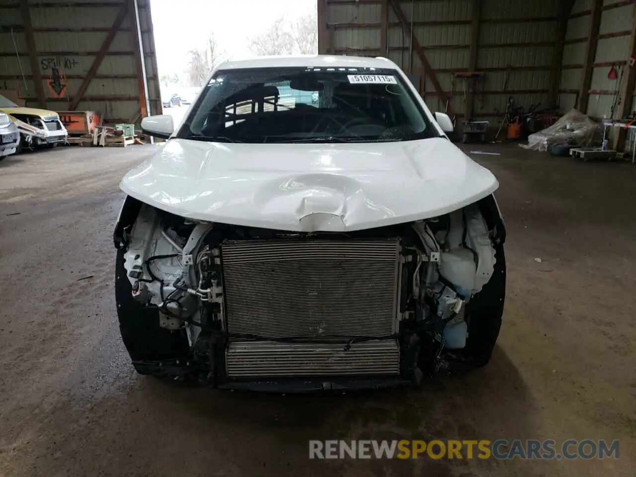 5 Photograph of a damaged car 2GNAXKEV9K6255537 CHEVROLET EQUINOX 2019