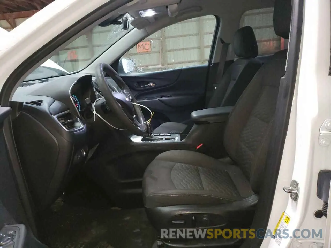 7 Photograph of a damaged car 2GNAXKEV9K6255537 CHEVROLET EQUINOX 2019