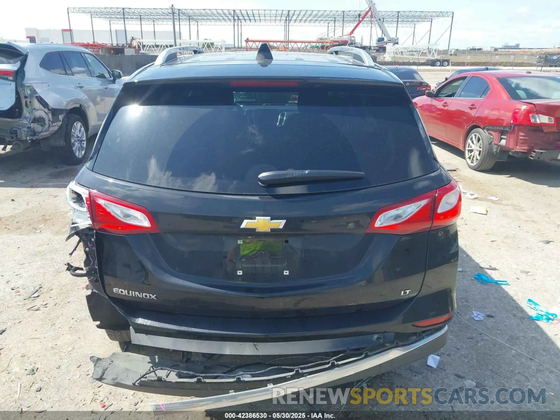 16 Photograph of a damaged car 2GNAXKEV9K6261127 CHEVROLET EQUINOX 2019