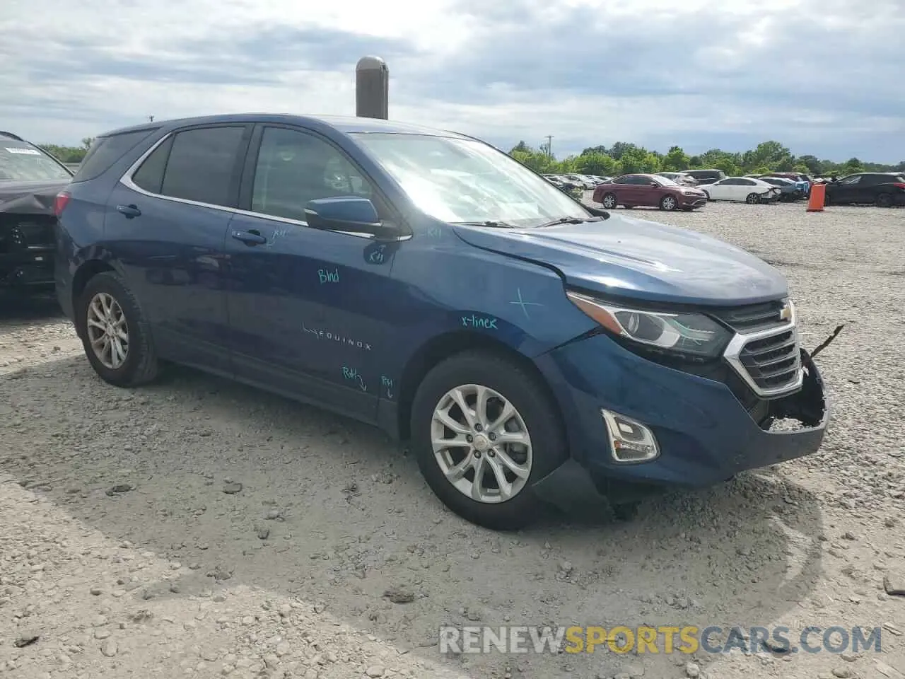 4 Photograph of a damaged car 2GNAXKEV9K6272063 CHEVROLET EQUINOX 2019