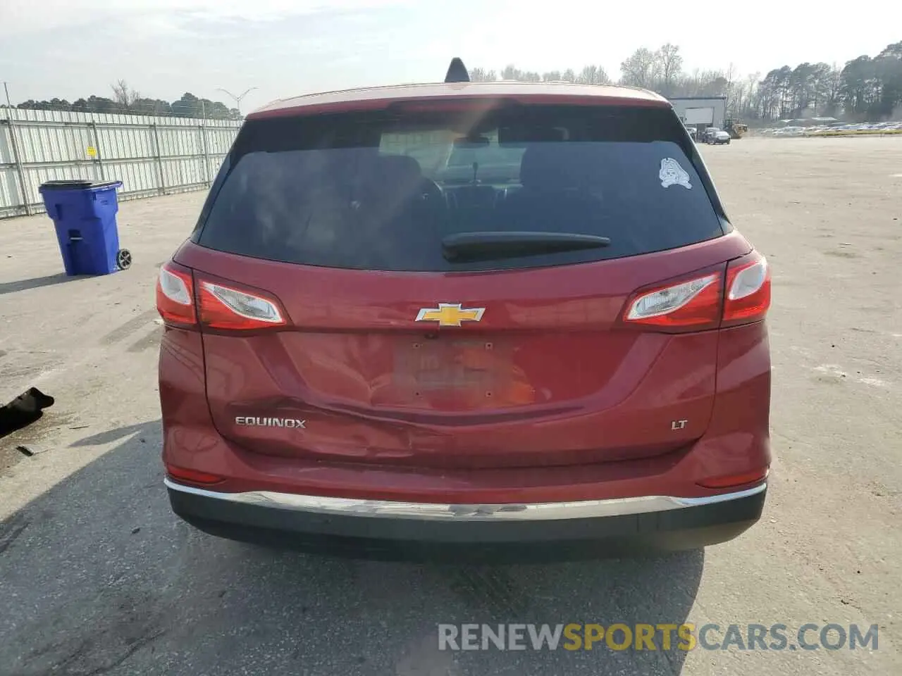 6 Photograph of a damaged car 2GNAXKEV9K6305546 CHEVROLET EQUINOX 2019