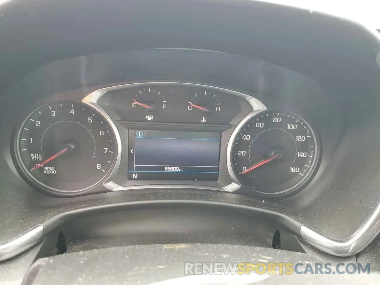 9 Photograph of a damaged car 2GNAXKEVXK6105596 CHEVROLET EQUINOX 2019
