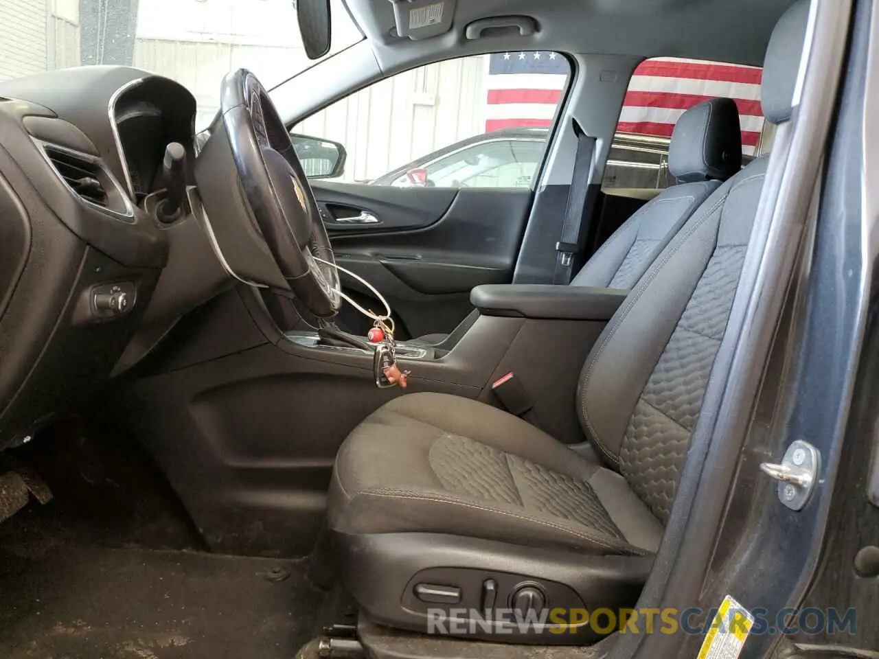 7 Photograph of a damaged car 2GNAXKEVXK6112757 CHEVROLET EQUINOX 2019