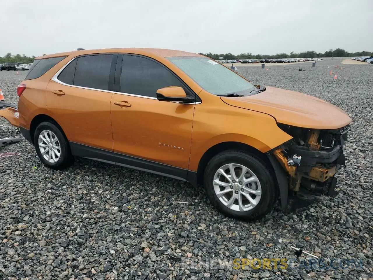 4 Photograph of a damaged car 2GNAXKEVXK6227200 CHEVROLET EQUINOX 2019