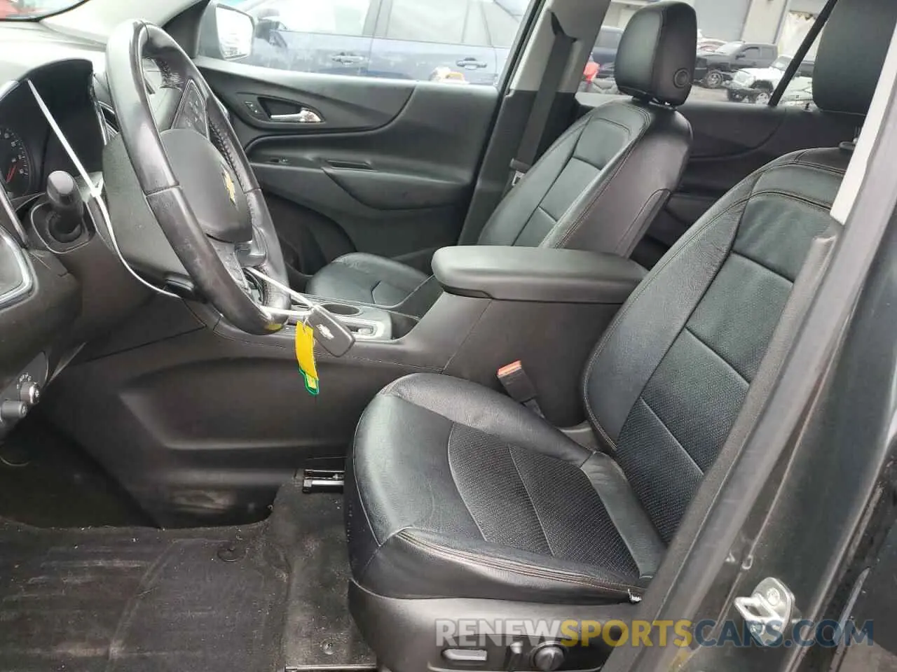 7 Photograph of a damaged car 2GNAXKEVXK6228136 CHEVROLET EQUINOX 2019