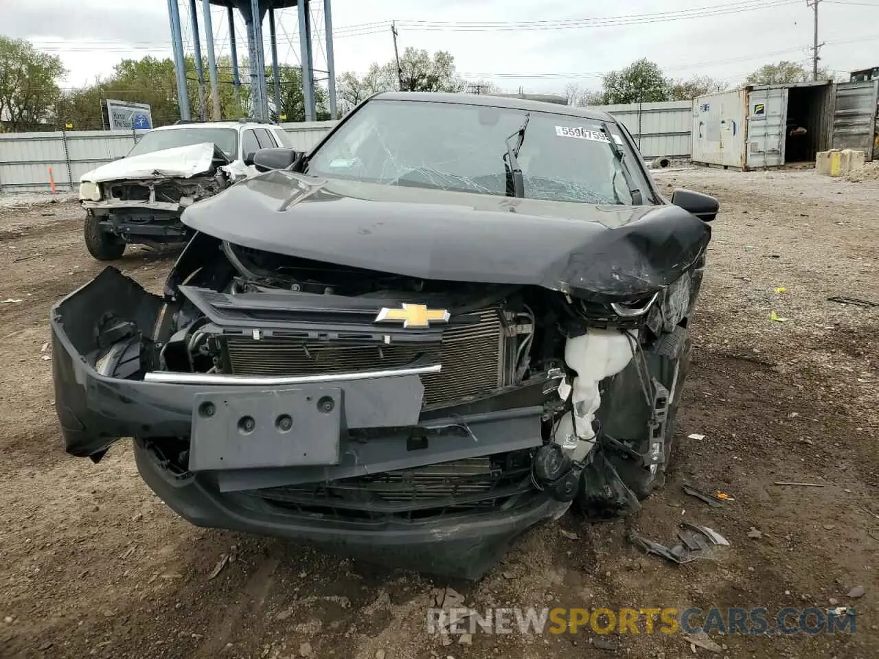 5 Photograph of a damaged car 2GNAXKEVXK6270130 CHEVROLET EQUINOX 2019