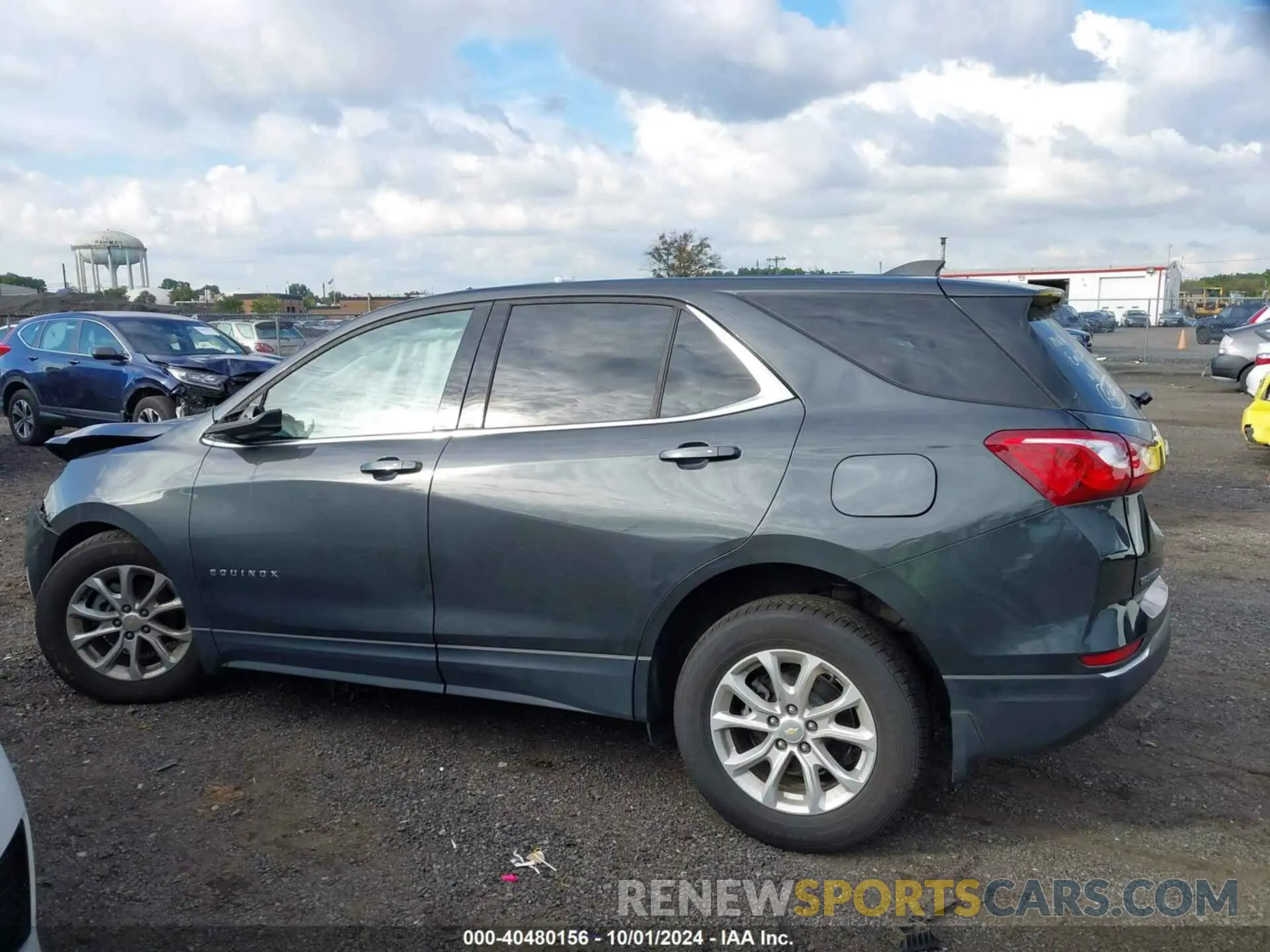 13 Photograph of a damaged car 2GNAXKEVXK6300436 CHEVROLET EQUINOX 2019