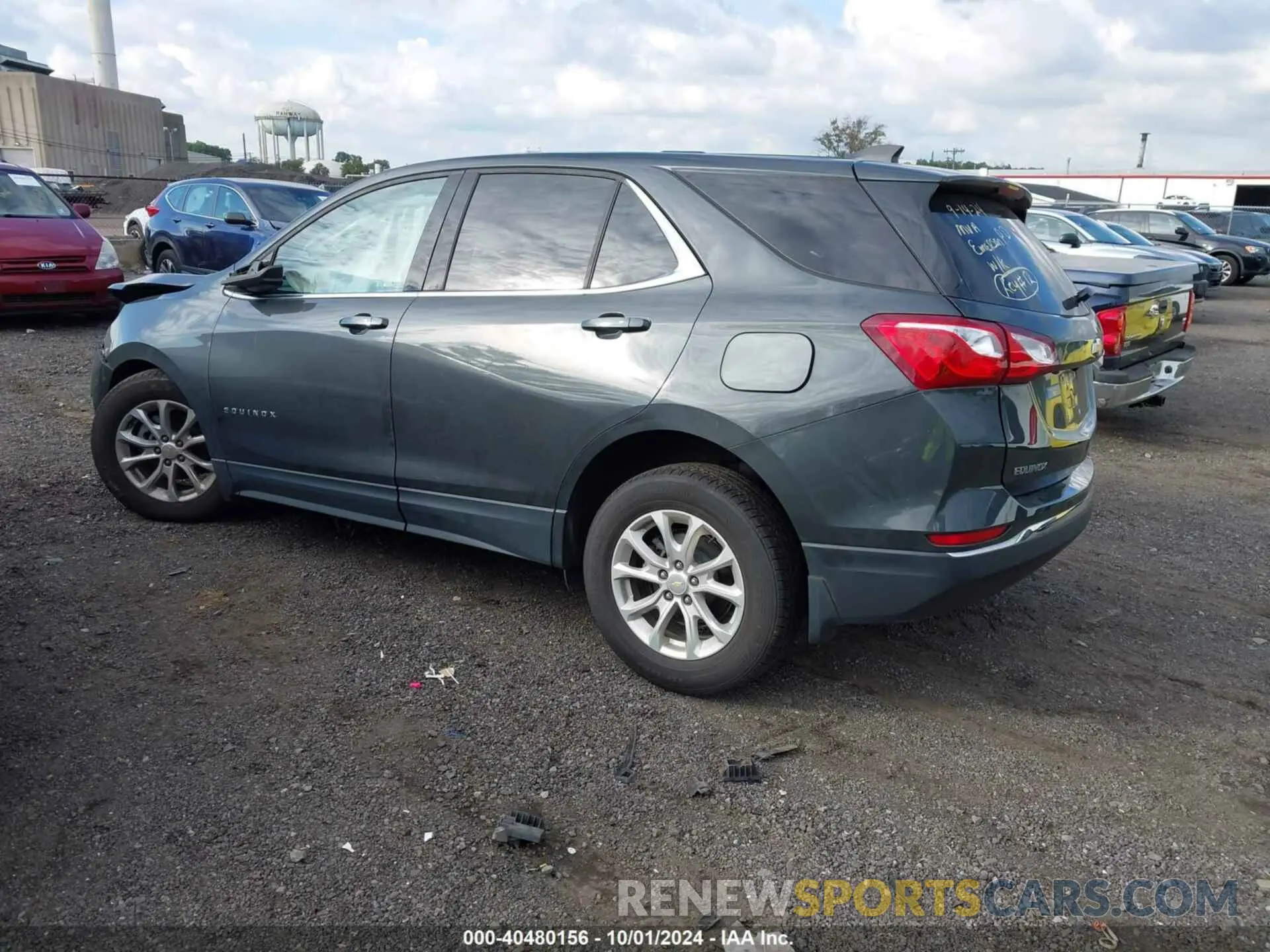 3 Photograph of a damaged car 2GNAXKEVXK6300436 CHEVROLET EQUINOX 2019