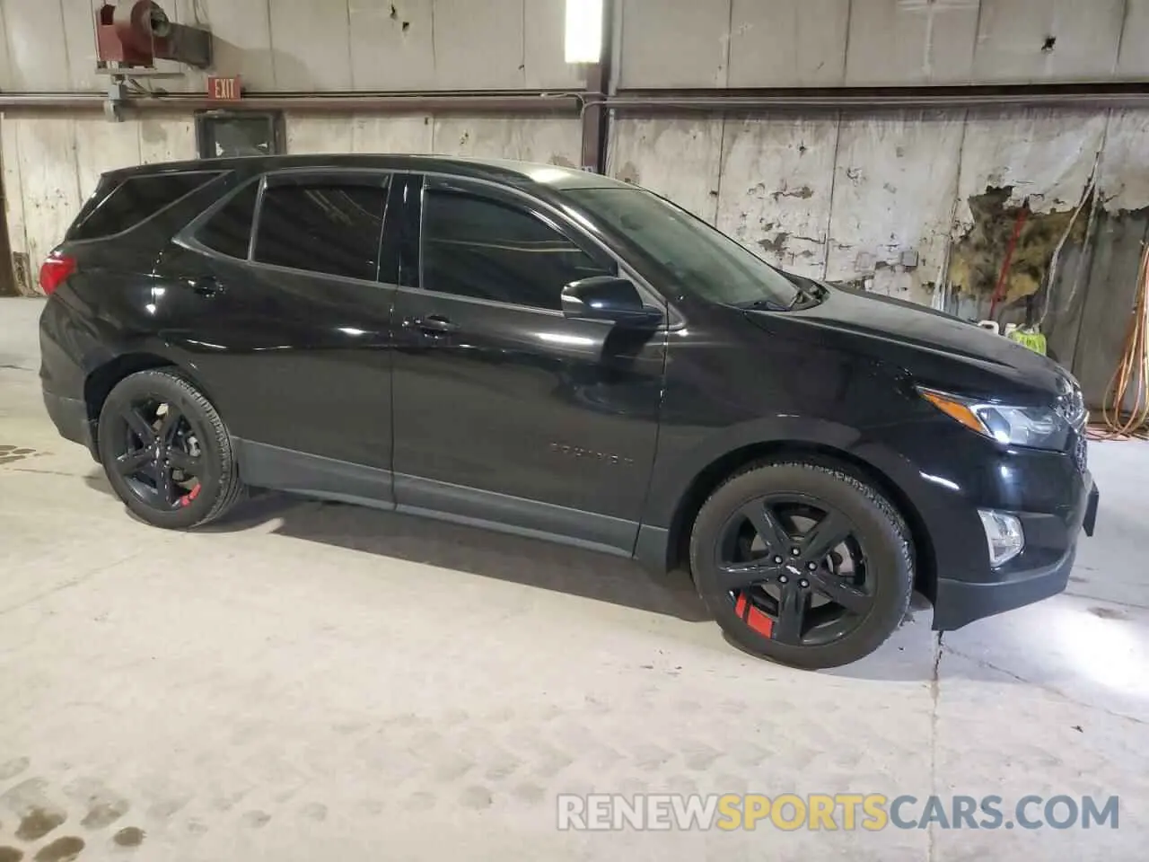 4 Photograph of a damaged car 2GNAXLEX0K6161893 CHEVROLET EQUINOX 2019