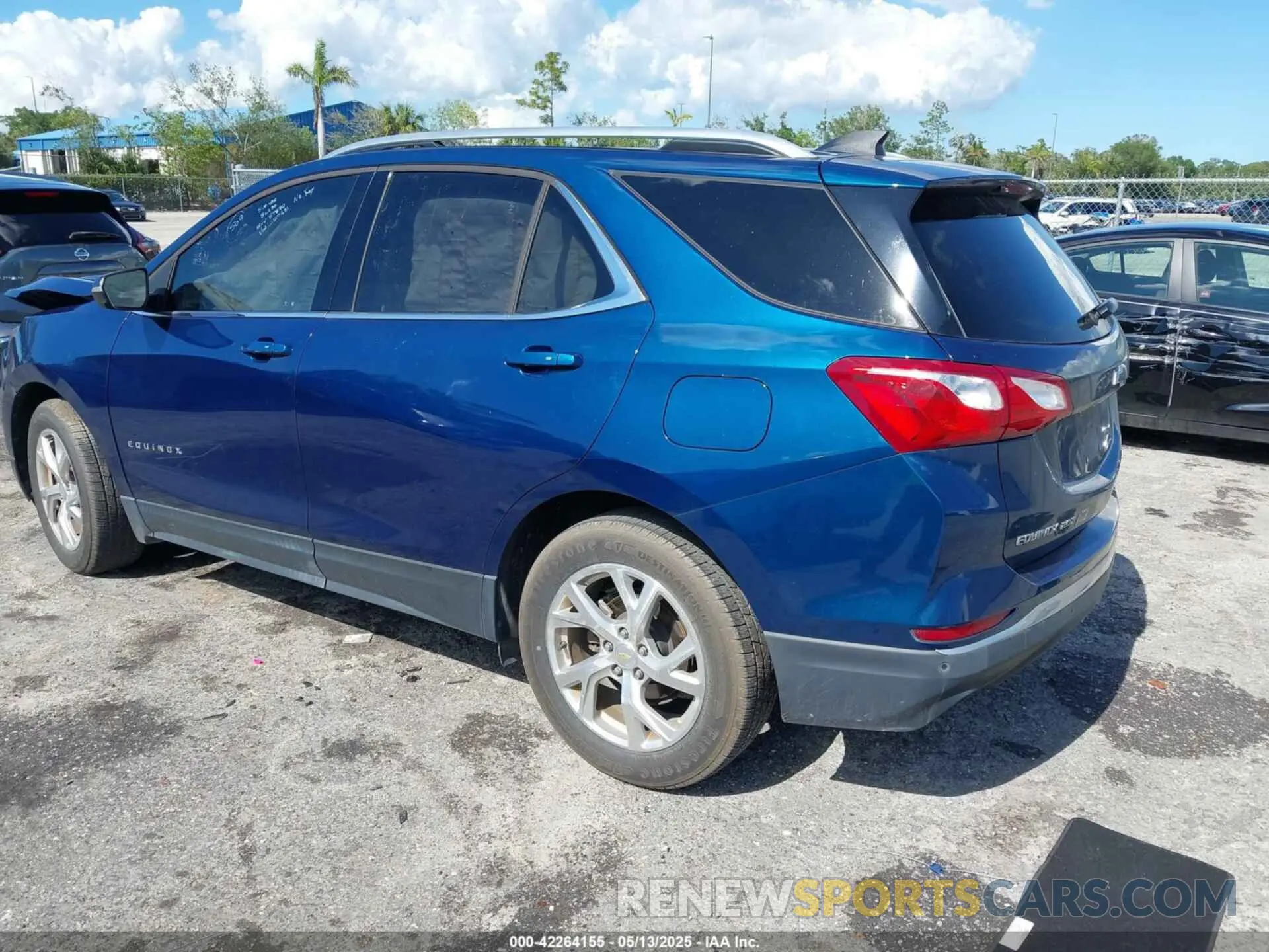 3 Photograph of a damaged car 2GNAXLEX0K6227651 CHEVROLET EQUINOX 2019