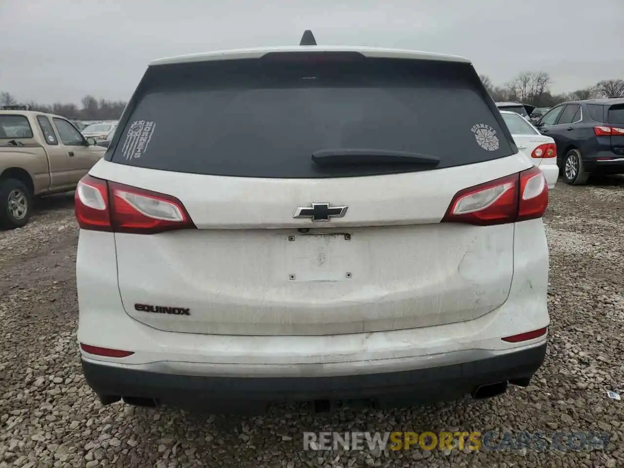 6 Photograph of a damaged car 2GNAXLEX1K6195339 CHEVROLET EQUINOX 2019