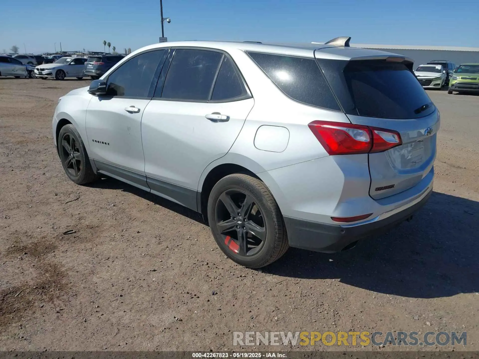 3 Photograph of a damaged car 2GNAXLEX1K6207599 CHEVROLET EQUINOX 2019